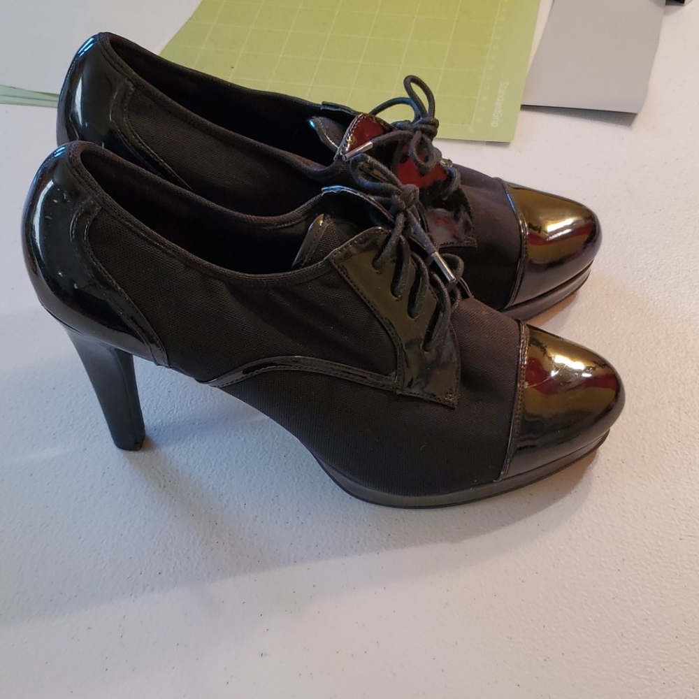 Shoes - Picture 2 of 2